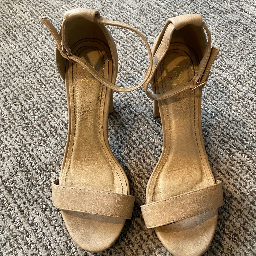 Heart in D • Heels